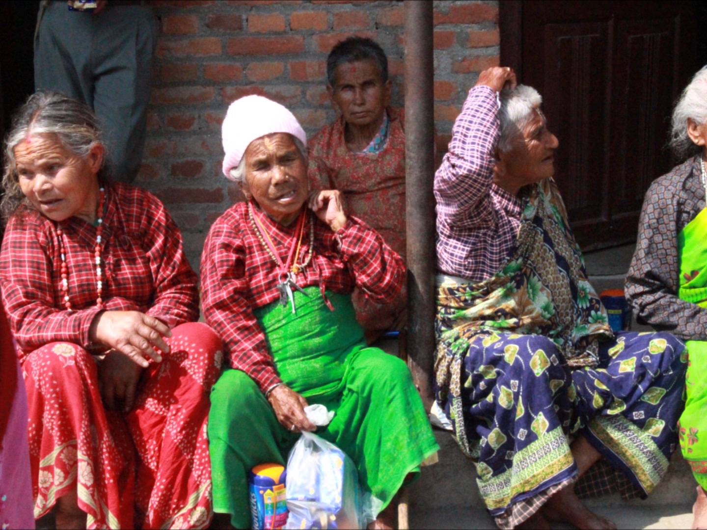 ज्येष्ठ नागरिकलाई नियमित स्वास्थ्योपचारमा कठिनाइ