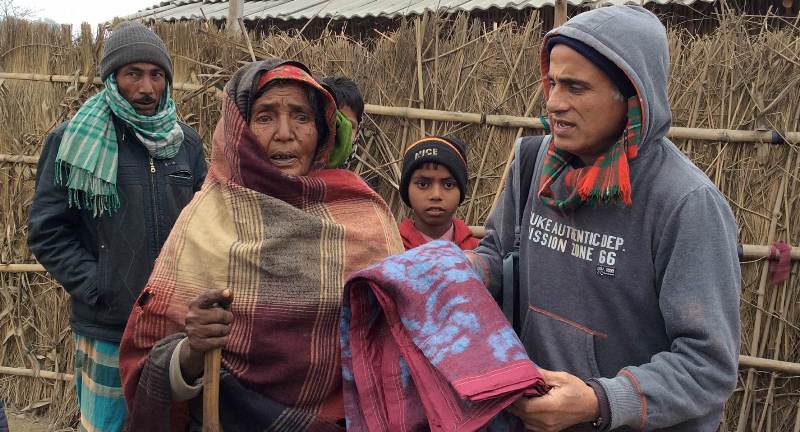 रौतहट पुगेका डा केसीले भने- 'आइओएमका डिन हटाउन चलखेल हुँदैछ'