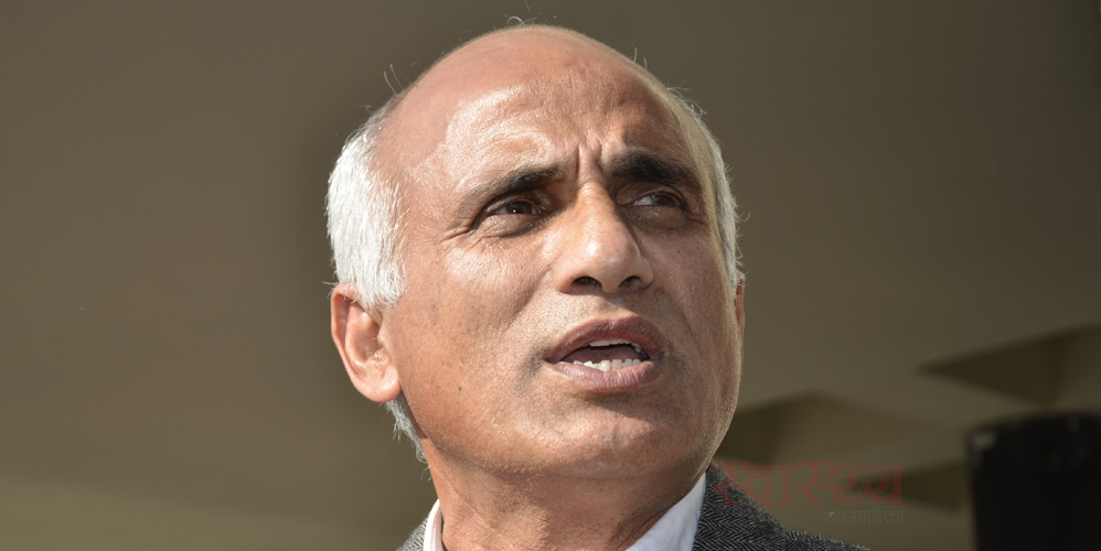 डा केसीद्वारा मेडिकल काउन्सिल सदस्य डा साहलाई कारबाहीको माग