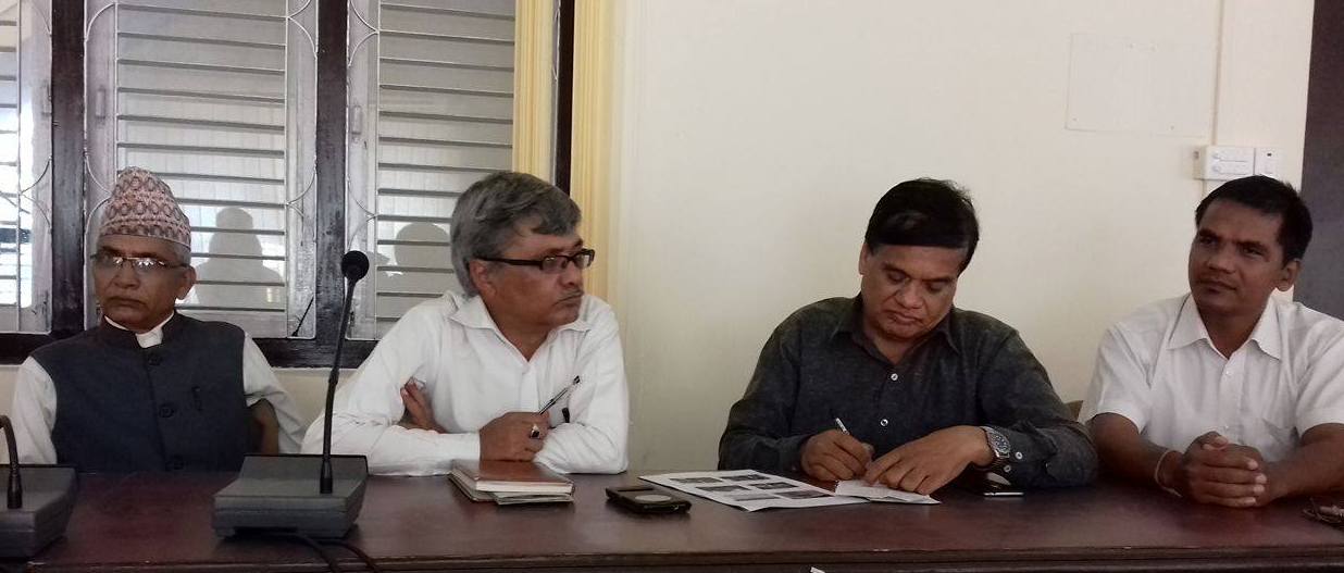 डेंगुले महामारीको रूप लिएपछि इपिडिमियोलोजी तथा रोग नियन्त्रण महाशाखाको टोली बुटवलमा