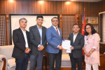 बाढीपहिरो प्रभावितका लागि दृष्टि आई केयरद्वारा १६ लाख बढी सहयोग