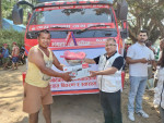 नेपाल चिकित्सक संघ र युएसभी फार्माद्वारा बाढीविस्थापित १५३ परिवारलाई राहत सामग्री वितरण