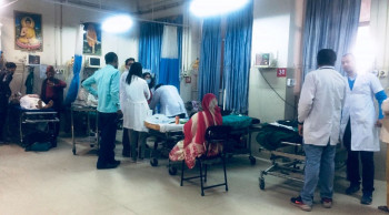 टिचिङमा उपचाररत घाइते : ५ वर्षीया बालिकको टाउकामा हड्डी दबियो, ३५ वर्षीया पटेलको कम्मरमा गम्भीर चोट