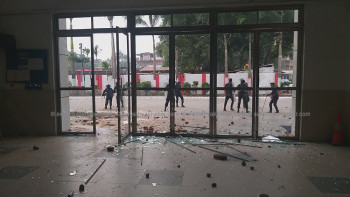 भिडियो रिपोर्ट : फोडिँदै अस्पताल, पिटिँदै स्वास्थ्यकर्मी