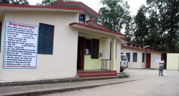 जोगबुडा अस्पताल चिकित्सकविहीन, १५ शय्याको अस्पताल हेल्थ असिस्टेन्टका भरमा