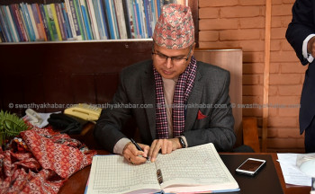 गैर सरकारी चिकित्सकले पनि भने - स्वास्थ्य बाहिरको सचिव मान्य हुँदैन