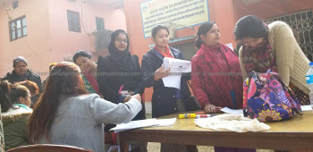 नर्सिङ संघको निर्वाचनः पहिलो पटक केन्द्र तोकिएको राजविराजमा उत्साहजनक मतदान [फोटो फिचर]