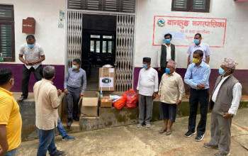 नेपाल चिकित्सक संघले दियो बाग्लुङ, पर्वत र म्याग्दीमा ३ दर्जन अक्सिजन कन्सन्ट्रेटर