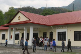 कुरिनटारस्थित ट्रमा सेन्टर एक वर्षदेखि अलपत्र