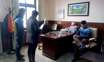 विवेकशील साझाले भन्यो - डा केसीले अनसन बस्नुपरे प्रधानमन्त्री नै कलंकित हुने