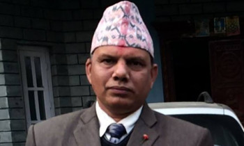 घुस लिँदालिँदै पक्राउ परेका डा पौडेलविरुद्ध भ्रष्टाचार मुद्दा दायर
