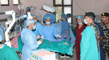 सेना र स्वास्थ्य मन्त्रालयको शिविरमा २ सय ९५ जनाको शल्यक्रिया, १५ हजार बढीको उपचार
