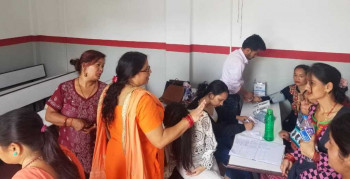 पूर्वस्वास्थ्यमन्त्री थापाको अगुवाइमा ५५० महिलाको निःशुल्क क्यान्सर परीक्षण