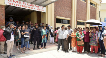 ॐ अस्पताल र मृतकका आफन्तबीच सहमतिपछि रामप्यारीको अन्त्येष्टि