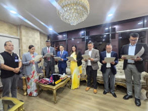 ६ स्वास्थ्य विज्ञान प्रतिष्ठानका नवनियुक्त उपकुलपतिद्वारा पद तथा गोपनीयताको शपथ ग्रहण