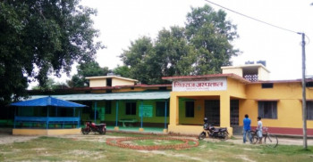 हुलदंगा गर्दै जबरजस्ती शल्यकक्षमा प्रवेश गरे : डा वैभव पाण्डे