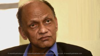घुससहित पक्राउ परेका बिपी प्रतिष्ठानका उपकुलपति रौनियारविरुद्ध सवा करोडको भ्रष्टाचार मुद्दा दायर