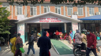 क्रिसमस र तमु ल्होसारमा भरतपुर अस्पतालको ओपिडी सेवा आधा दिन खुला रहने