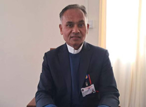 स्वास्थ्य सेवा विभागको महानिर्देशकमा डा केशर ढकाल