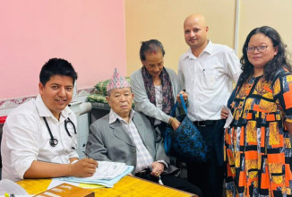 ९४ वर्षीय बिरामीको उपचार अनुभव: जेष्ठ नागरिकको क्यान्सर उपचार केन्द्रीत  सरकारी नीति किन जरुरी?