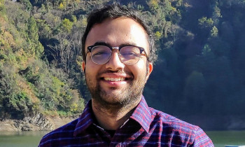 क्याथल्याबमा समेत खोल्न नमानेको  पटुका र त्यसभित्रको सय रुपैयाँ !