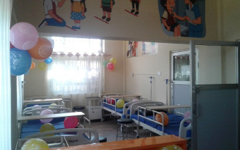 गैँडाकोट नगर अस्पताललाई बाल वार्ड हस्तान्तरण