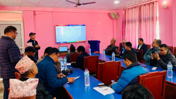 बागलुङमा २ हजार ३ सय २ बालिकालाई एचपिभि खोप लगाइँदै