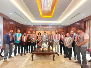 स्वास्थ्य शिक्षाका विद्यार्थीलाई सहुलियत ब्याजदरमा ऋण दिन प्रधामन्त्रीलाई राष्ट्रिय चिकित्सक संघ नेपालको आग्रह