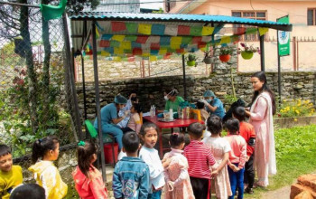 विद्यार्थीहरुको निःशुल्क दन्त स्वास्थ्य परीक्षण 