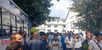 जेनजी आन्दोलन : क्षमताभन्दा बढी घाइते आएपछि धान्न नसकेर रेफर गर्दै सिभिल अस्पताल