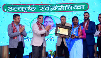उत्कृष्ट स्वयंसेविका: घुम्टोभित्रबाट चेतनाको प्रतीक बनिरहेकी सोना महतो