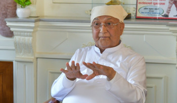 केपी ओलीको पित्तथैलीमा २२ एमएमको पत्थरी, शल्यक्रियाका विषयमा छलफल हुँदै