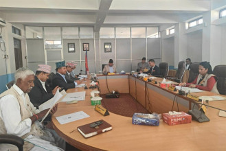 लुम्बिनी प्रदेशमा १२ चिकित्सक र स्वास्थ्य प्रशासकको पदस्थापन: कुन अस्पतालमा को?