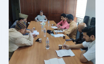 डा केसी र सरकारी प्रतिनिधिबीच प्रधानमन्त्री कार्यालयमा वार्ता