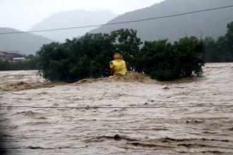 देशभर अतिभारी वर्षा, अधिकांश नदीमा जलसतह खतराको स्तरभन्दा माथि