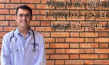 नेपाली चिकित्सा विद्यार्थीहरूको सपना र वास्तविकता: कसरी सन्तुलन गर्ने?