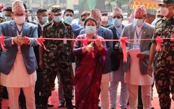 नेपाल फर्मा एक्स्पो चितवनमा सुरु [फोटोफिचर]