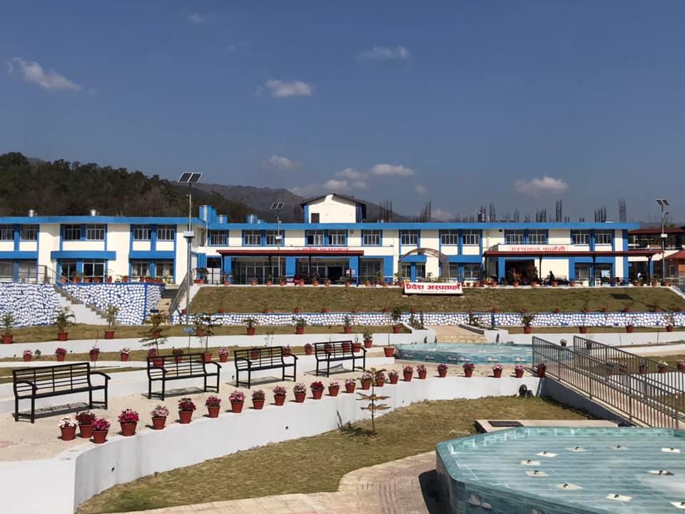 कर्णाली स्वास्थ्य विज्ञान प्रतिष्ठानका रजिष्ट्रार महतलाई तत्काल हाजिर गराउन सर्वोच्चको आदेश